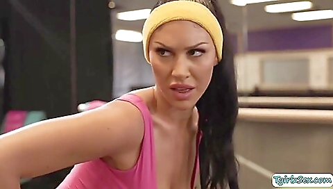 Tattooed blonde girl gets fucked in her hairy pussy