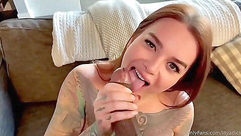 Blonde with a big ass and a tanned asshole fucked by a guy